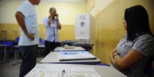 combate a desinformação