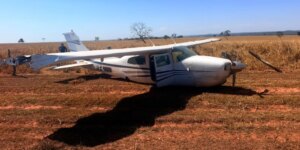 avião suspeito interceptado