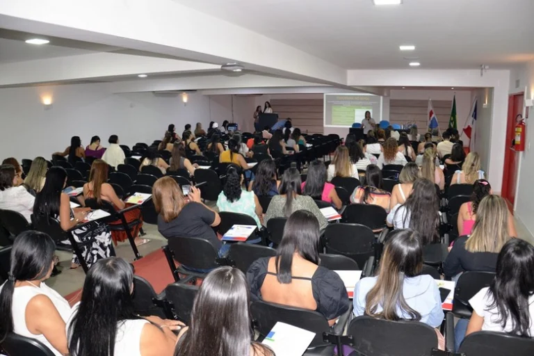 Fórum fortalece rede de apoio ao aleitamento materno em Barreiras
