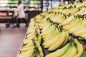 O truque visual dos supermercados para fazer você comprar mais (e como fugir dele).