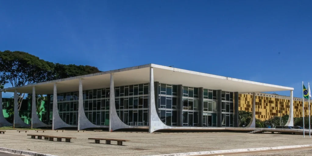 Prisão domiciliar