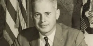 UFRJ revoga título de Lincoln Gordon
