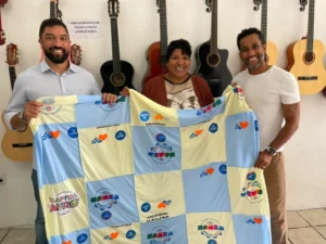 upcycling de camisas PALAVRA-CHAVE-SECUNDÁRIA: sustentabilidade em Salvador
