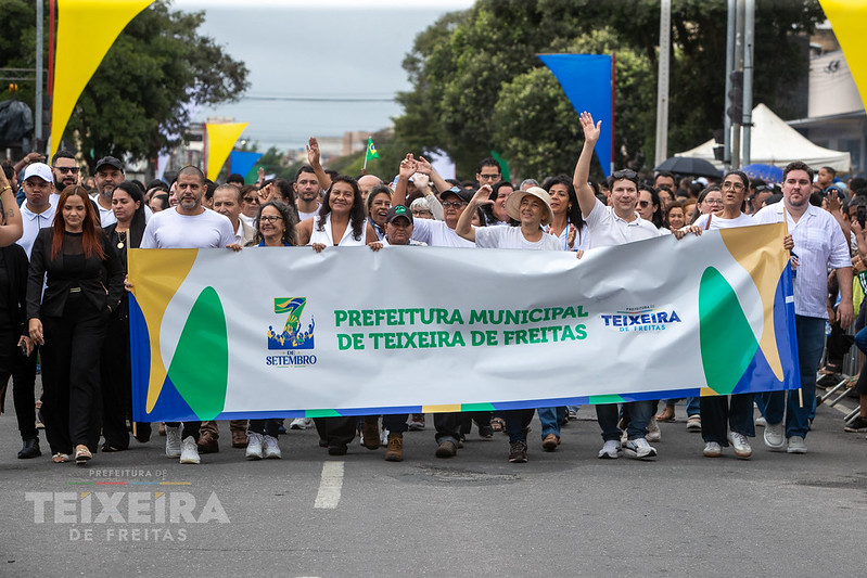 Desfile de 7 de Setembro em Teixeira de Freitas