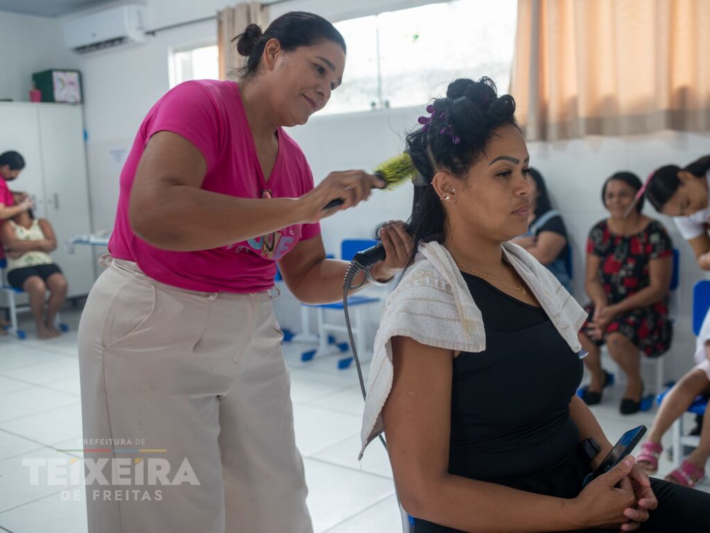 Escola Rachel de Queiroz Teixeira de Freitas