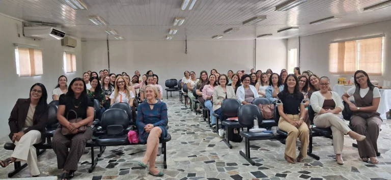Educação Infantil e alfabetização entram em debate em Teixeira de Freitas