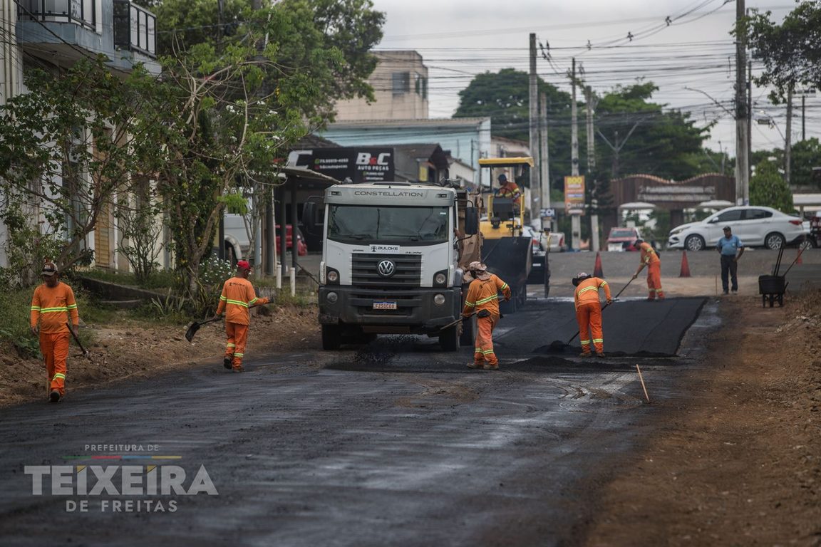 pavimentação em Teixeira de Freitas