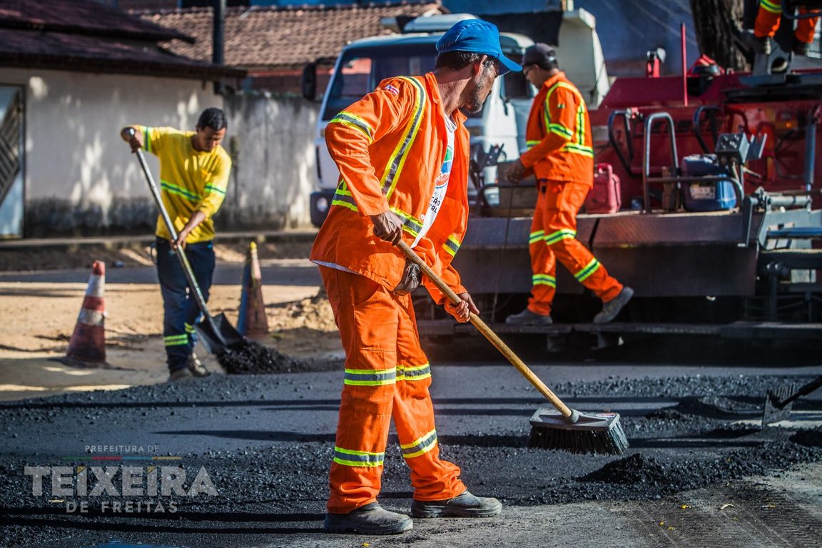 pavimentação Avenida Panhossi